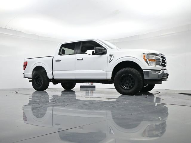 Certified 2021 Ford F150 XLT w/ Equipment Group 301A Mid image 32