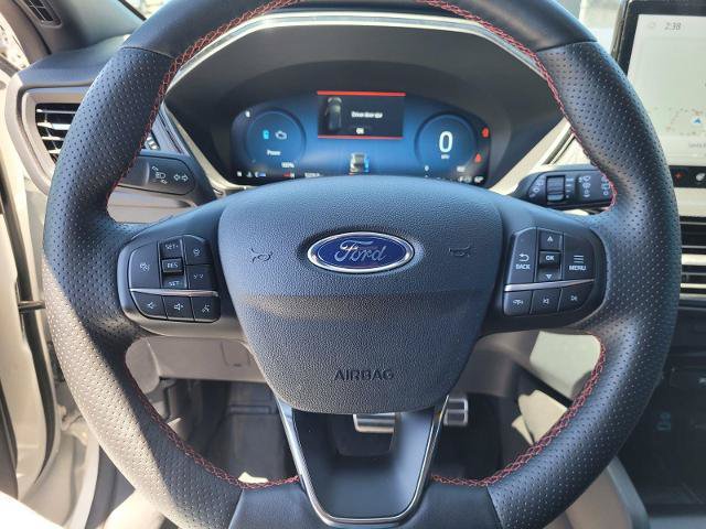 Certified 2023 Ford Escape ST-Line Elite AWD/4WD image 34