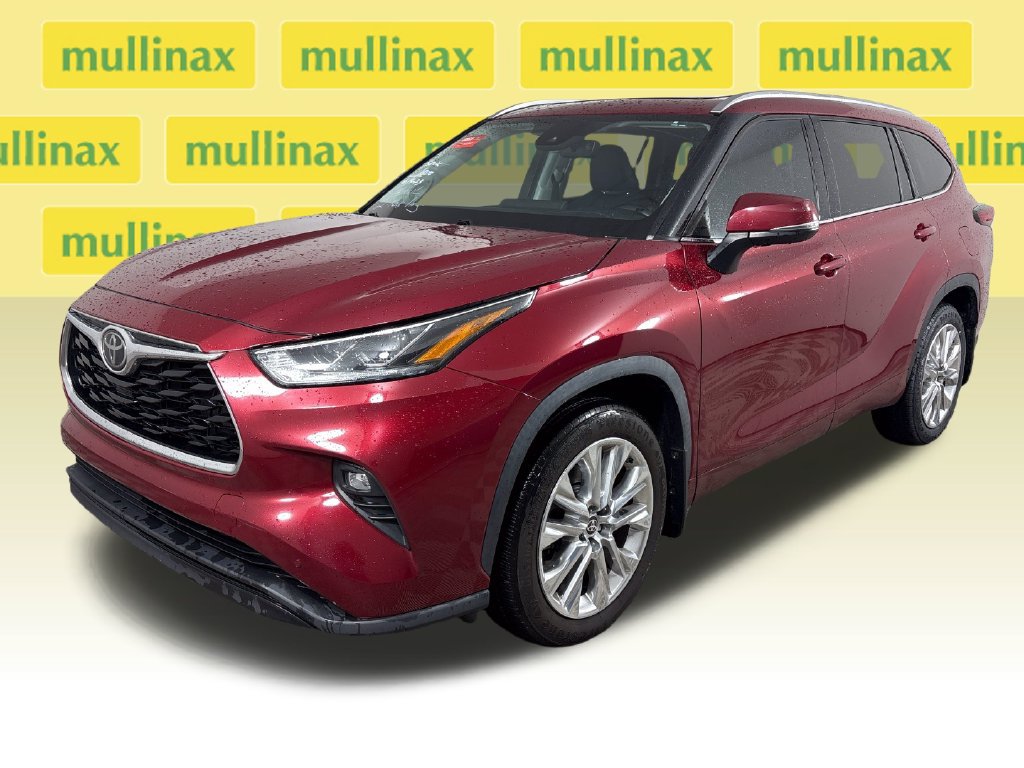 Used 2023 Toyota Highlander Limited AWD/4WD image 12