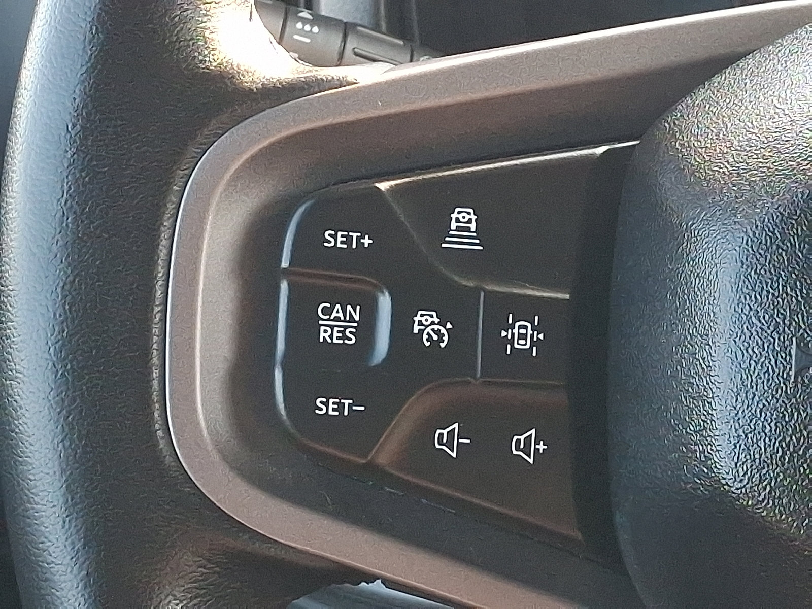 Certified 2025 Ford Bronco Badlands AWD/4WD image 21
