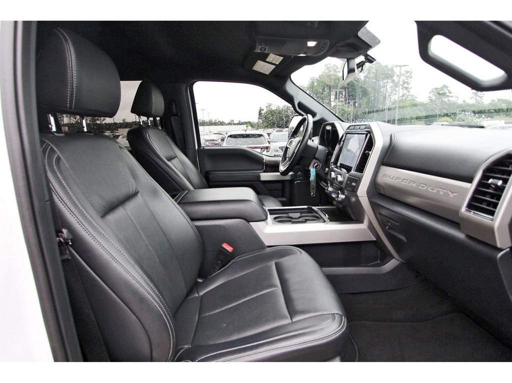 Certified 2022 Ford F350 Lariat w/ Chrome Package AWD/4WD image 28