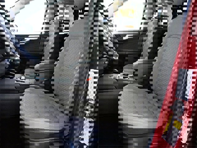 Certified 2022 Ford Escape SE w/ Cold Weather Package image 16