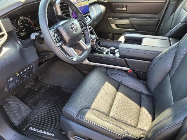 Used 2025 Toyota Sequoia SR5 w/ SR5 Premium Package AWD/4WD image 15