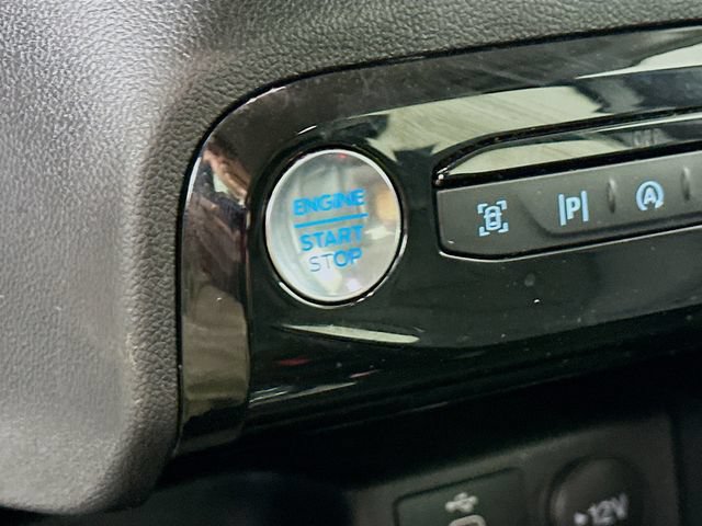 Certified 2024 Ford Escape Platinum AWD/4WD image 20