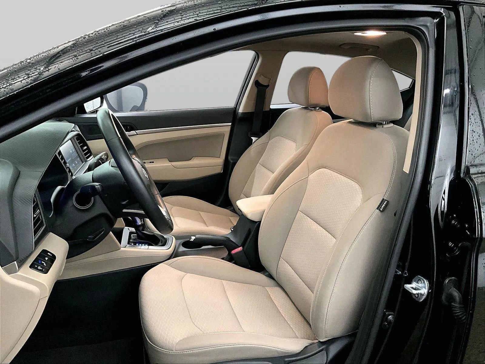 Used 2020 Hyundai Elantra Value Edition image 24