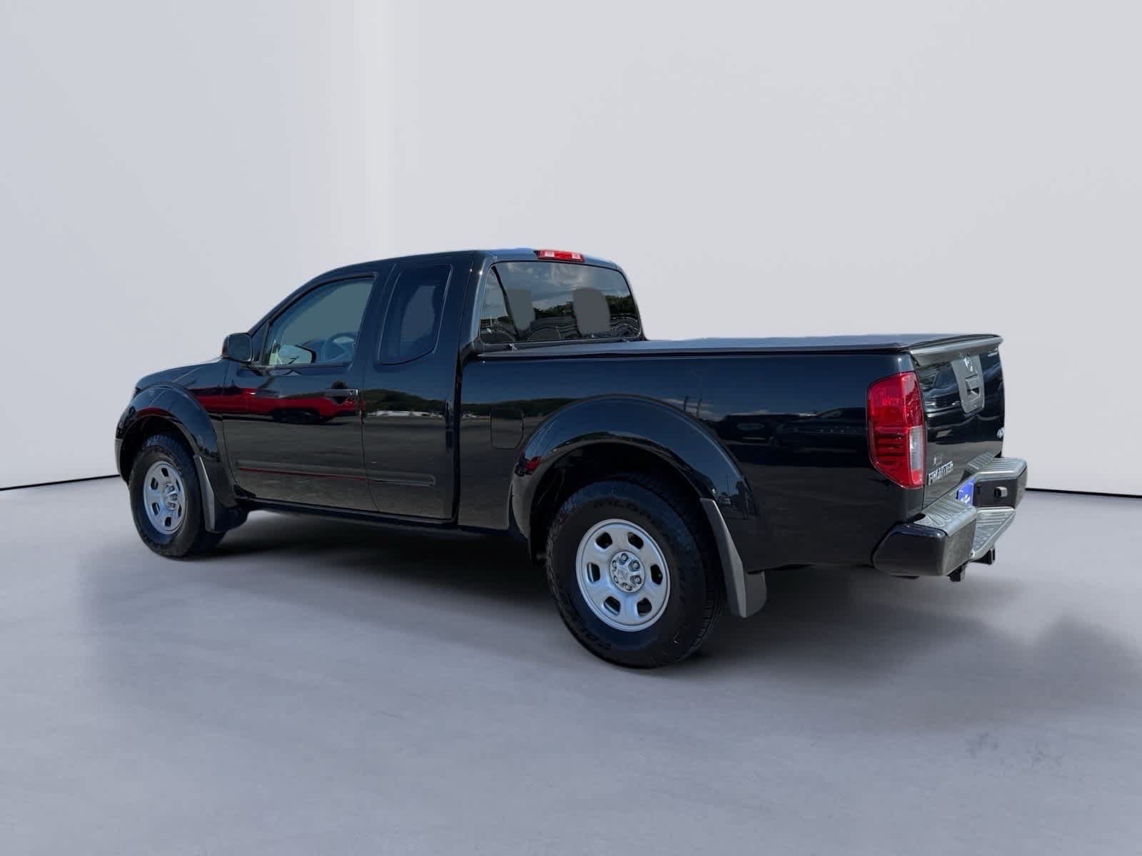 Used 2021 Nissan Frontier S AWD/4WD image 3