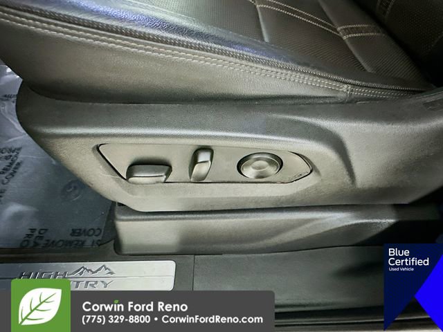 Used 2023 Chevrolet Silverado 1500 High Country w/ High Country Premium Package AWD/4WD image 23