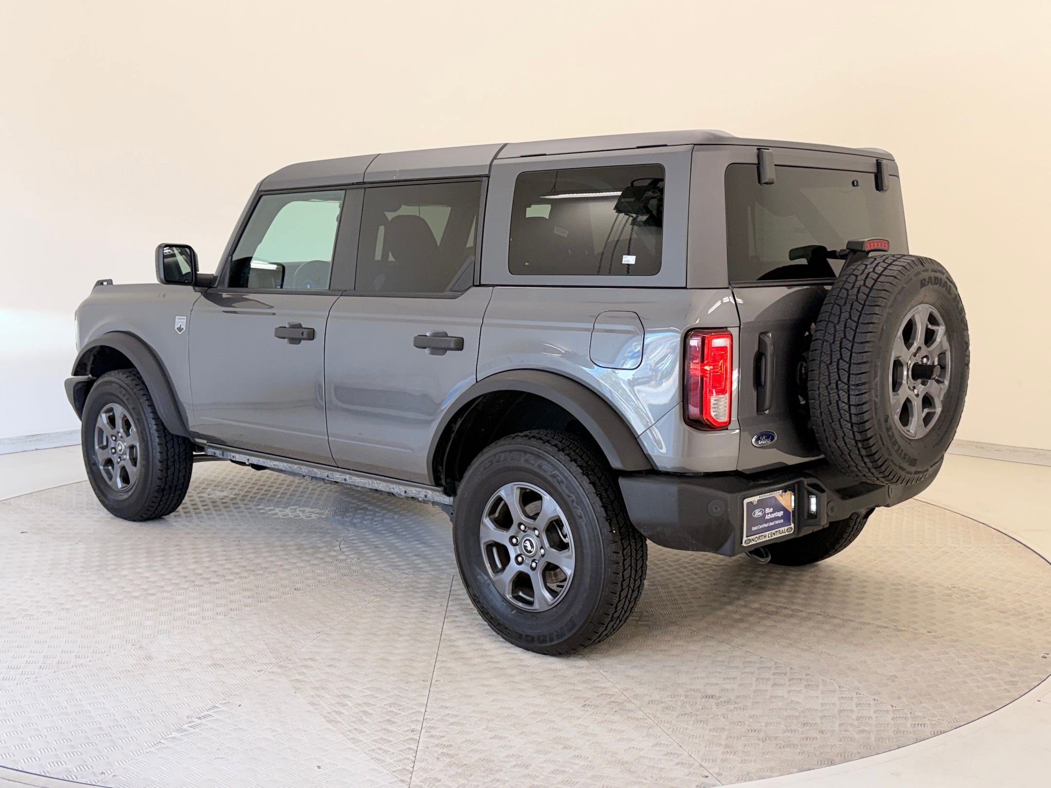 Certified 2025 Ford Bronco Big Bend image 3