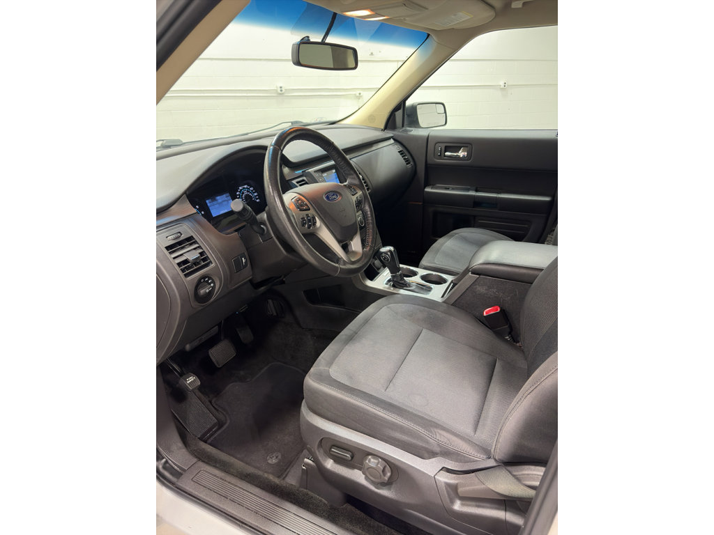 Certified 2018 Ford Flex SE FWD image 14
