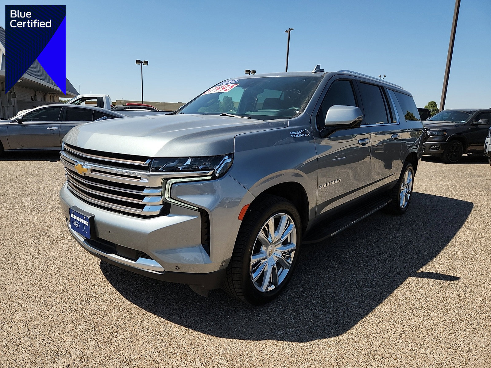 Used 2024 Chevrolet Suburban High Country w/ Advanced Technology Package image 1