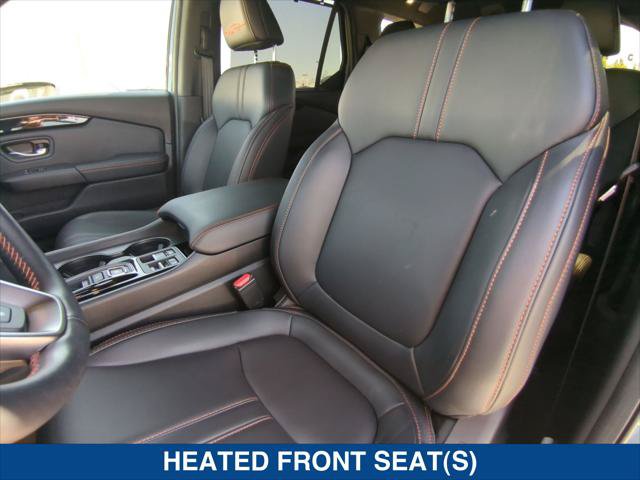 Used 2025 Honda Pilot TrailSport image 20