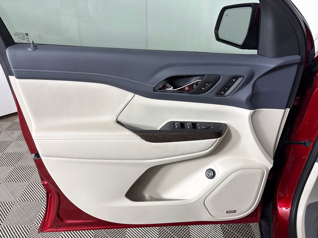 Used 2022 GMC Acadia Denali w/ Denali Ultimate Package image 21