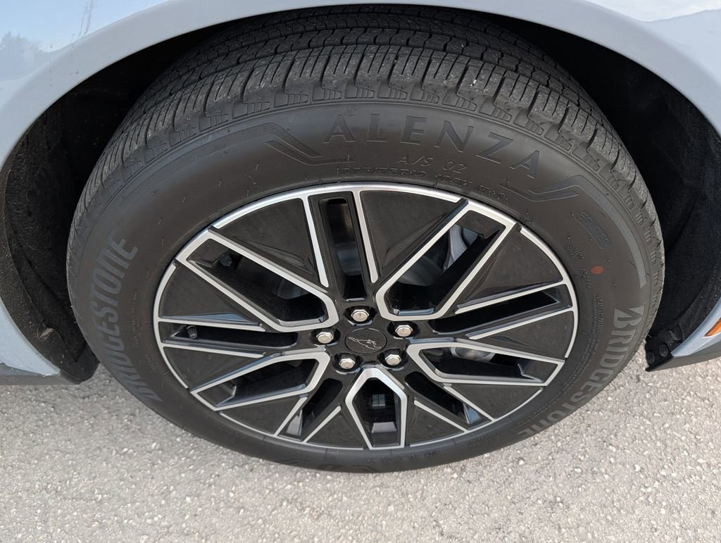 Certified 2025 Ford Mustang Mach-E Premium image 34