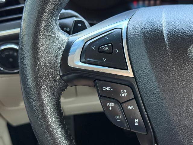 Certified 2020 Ford Edge Titanium AWD/4WD image 35