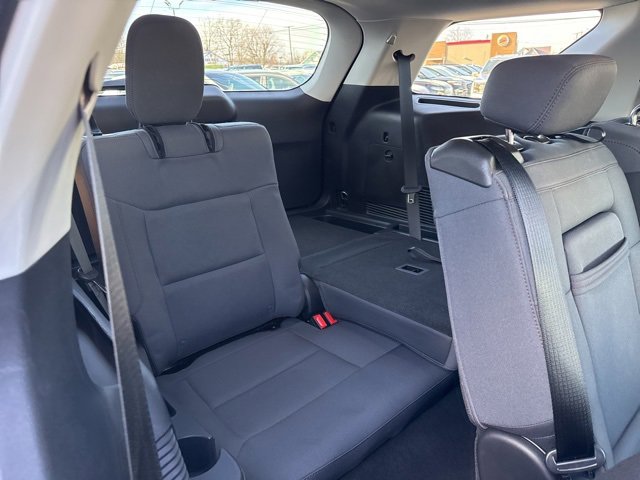 Certified 2025 Ford Explorer Active image 39