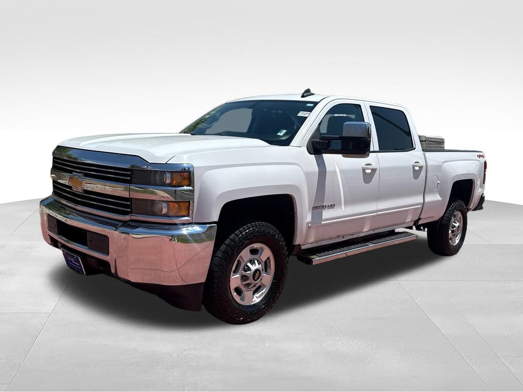 Used 2018 Chevrolet Silverado 2500 LT AWD/4WD image 4