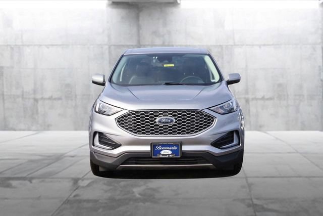 Certified 2024 Ford Edge SEL image 6