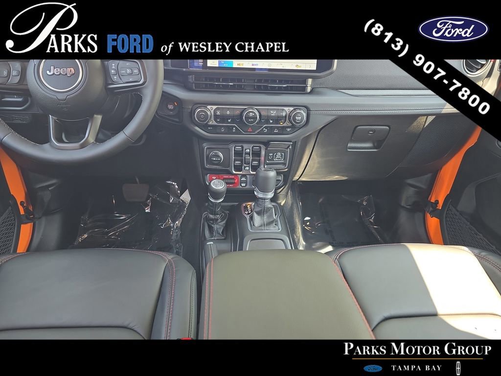 Used 2025 Jeep Gladiator Rubicon w/ Safety Group image 12