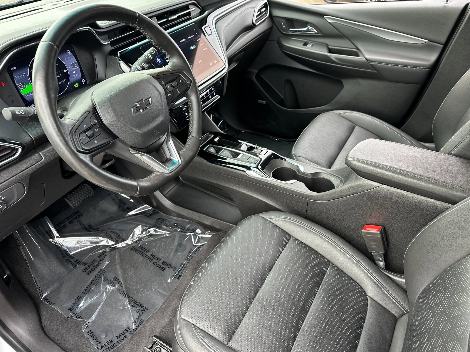 Used 2023 Chevrolet Bolt LT w/ Infotainment Package image 9