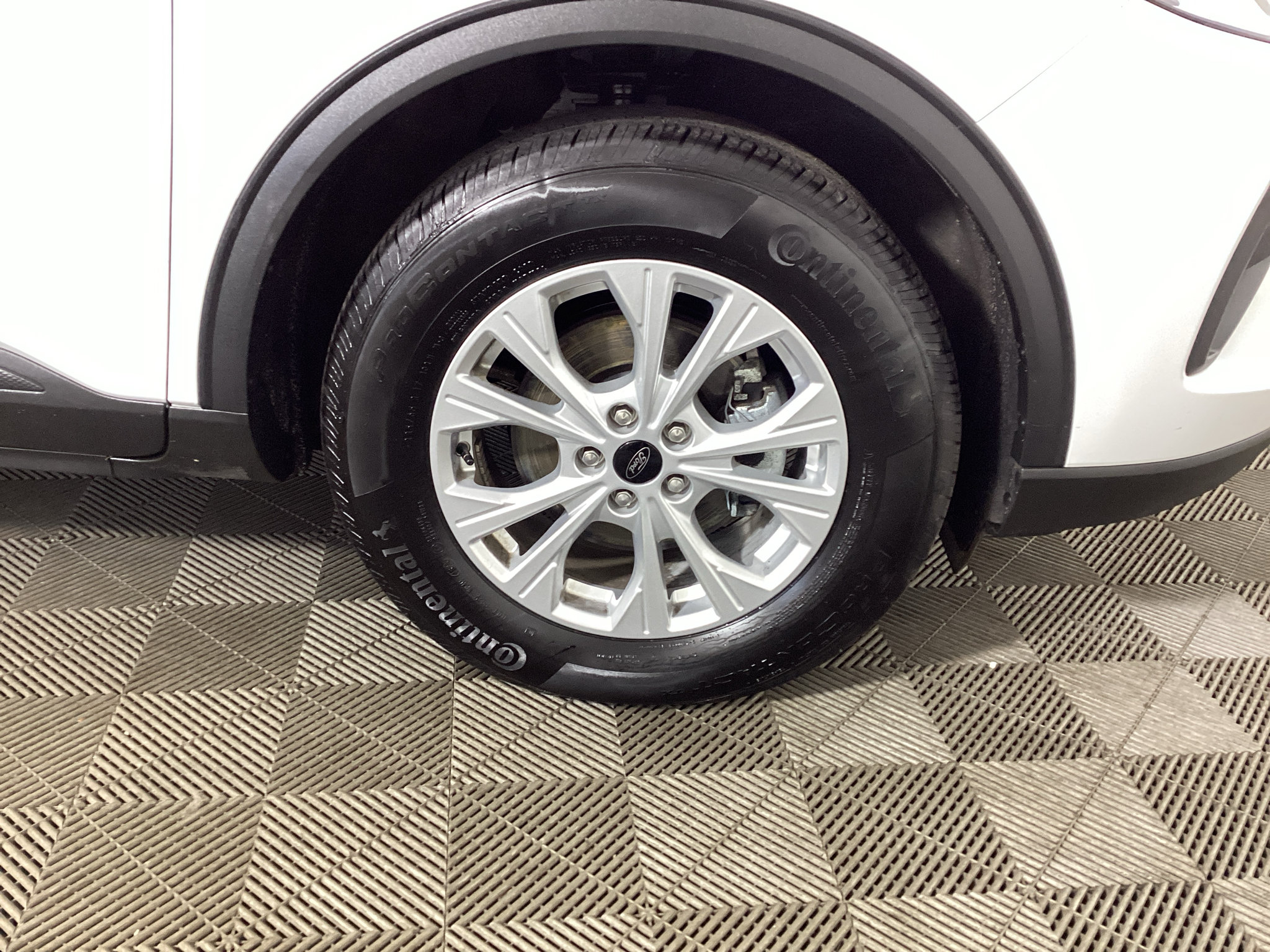 Certified 2024 Ford Escape Active AWD/4WD image 7