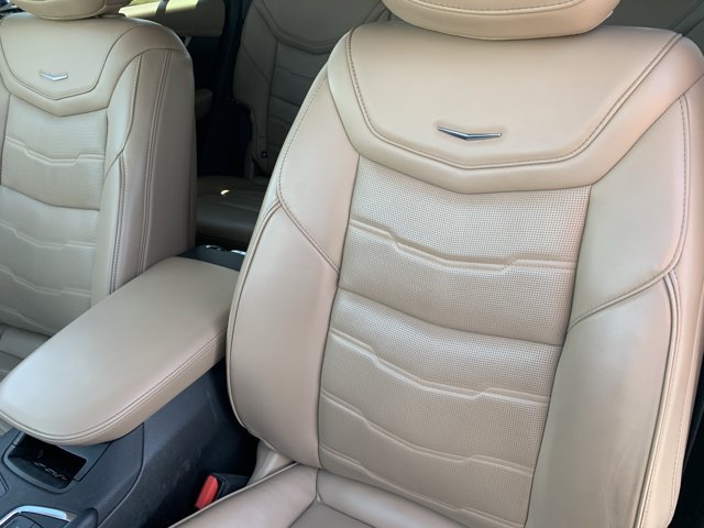 Used 2022 Cadillac XT6 Premium Luxury w/ Platinum Package AWD/4WD image 19