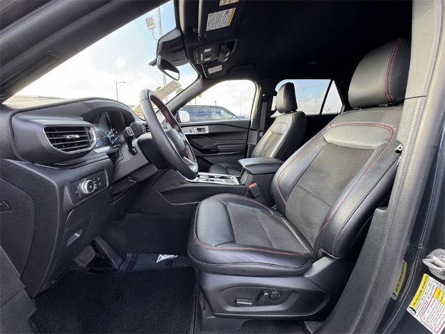 Certified 2022 Ford Explorer ST-Line w/ Class IV Trailer Tow Package image 14