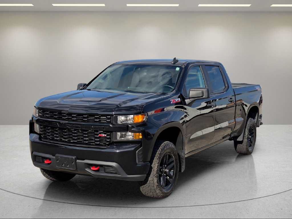 Used 2021 Chevrolet Silverado 1500 Custom Trail Boss w/ Safety Confidence Package AWD/4WD image 3