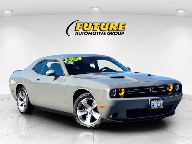 Used 2019 Dodge Challenger SXT