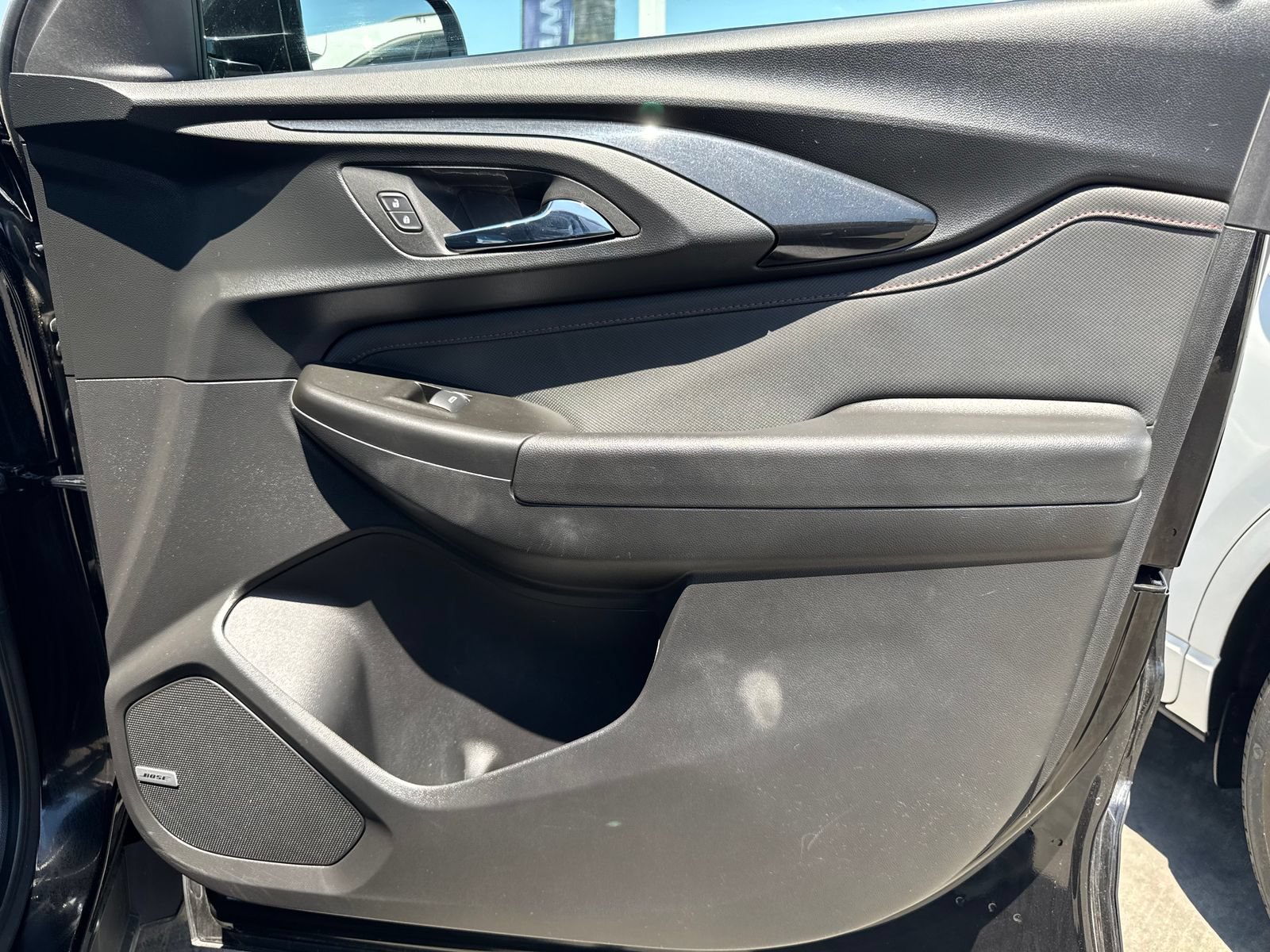 Used 2023 Chevrolet TrailBlazer RS w/ Sun and Liftgate Package FWD image 13