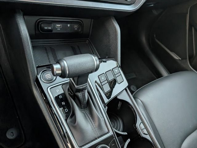Used 2025 Kia Sportage EX FWD image 18