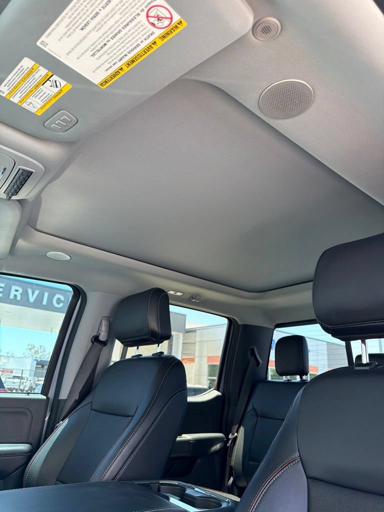 Certified 2024 Ford F250 Lariat w/ Lariat Ultimate Package AWD/4WD image 5