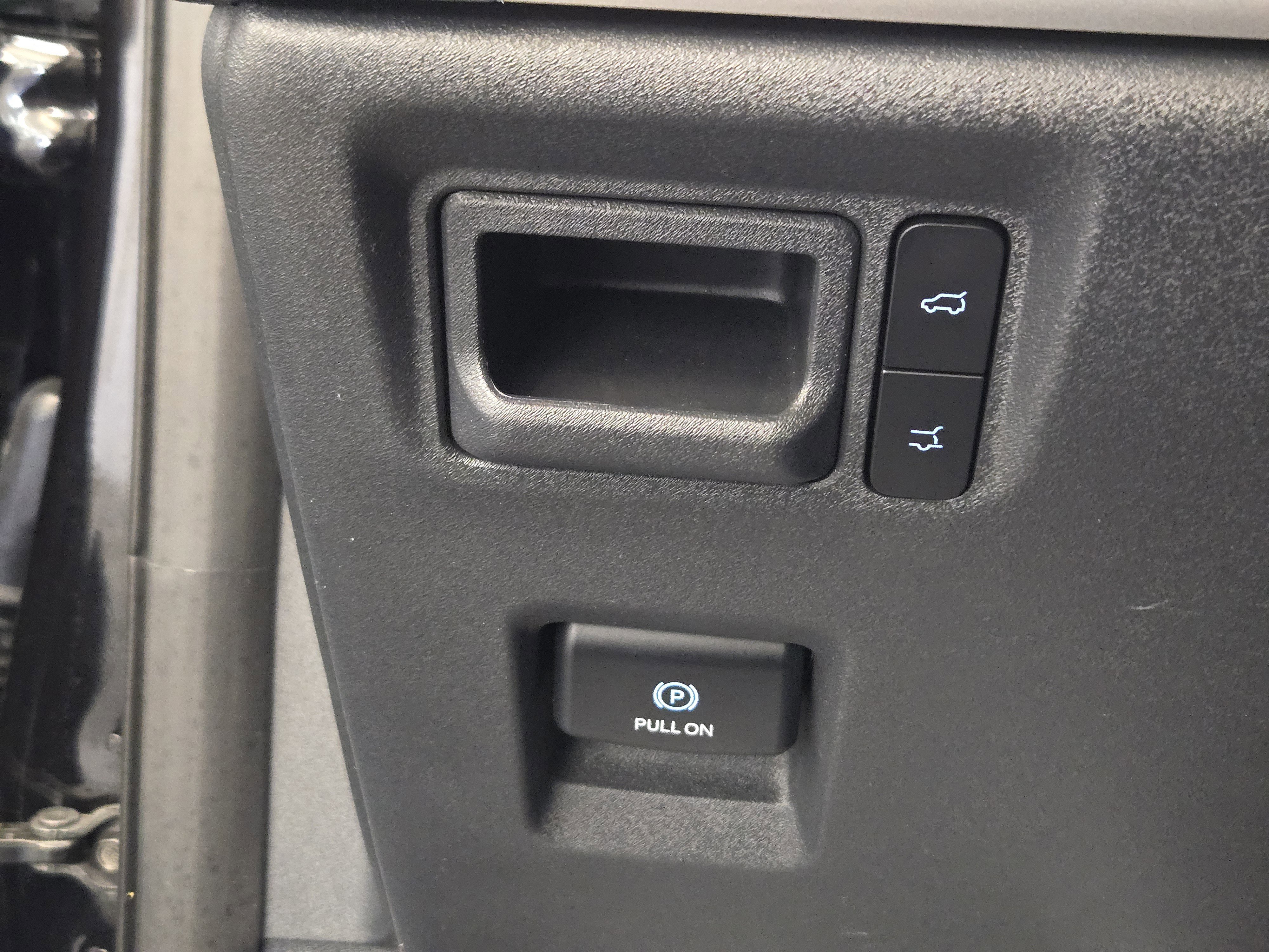 Certified 2025 Ford Expedition Active image 22