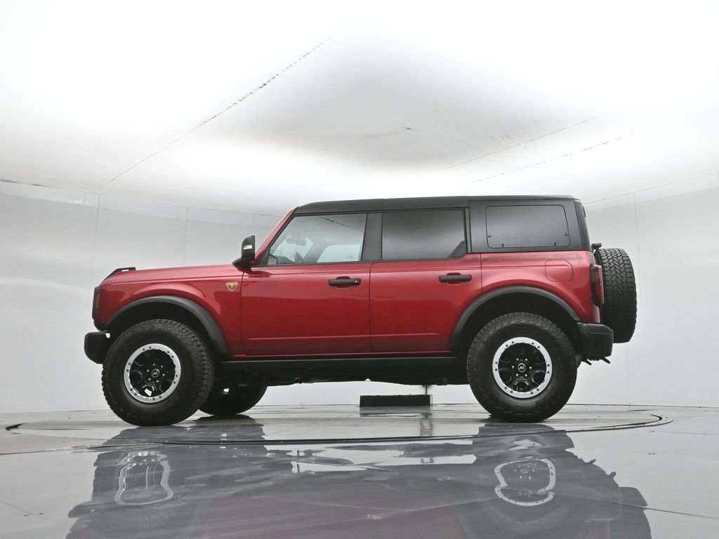 Certified 2025 Ford Bronco Badlands AWD/4WD image 51