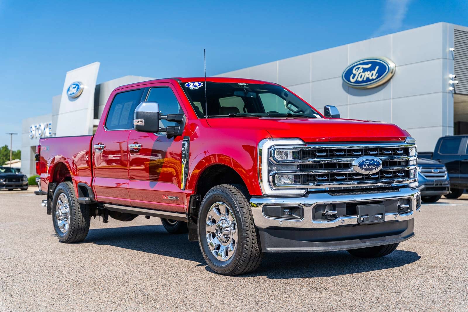 Certified 2024 Ford F350 Lariat w/ Lariat Ultimate Package AWD/4WD image 1