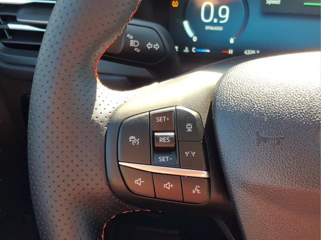 Certified 2024 Ford Escape ST-Line Select w/ Tech Pack #2 AWD/4WD image 18