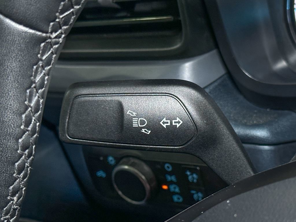 Certified 2023 Ford Maverick Tremor w/ Tremor Off-Road Package image 34