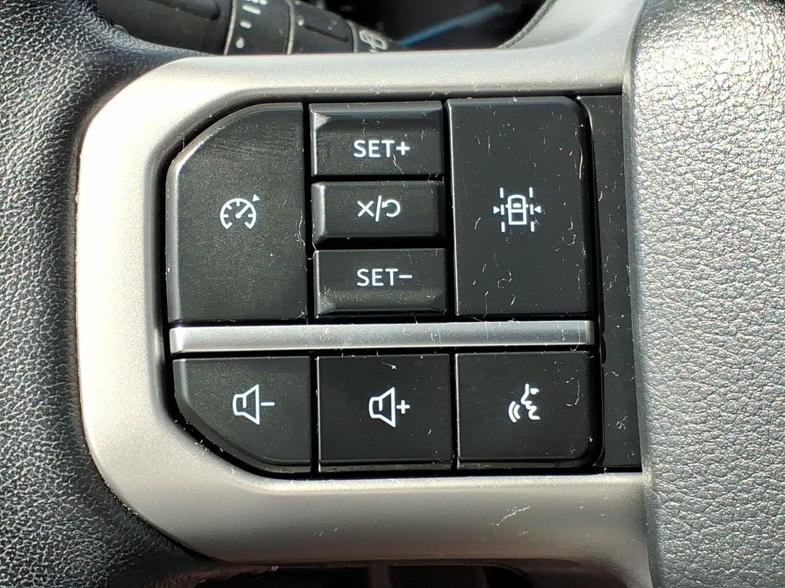 Certified 2024 Ford Expedition XLT AWD/4WD image 27