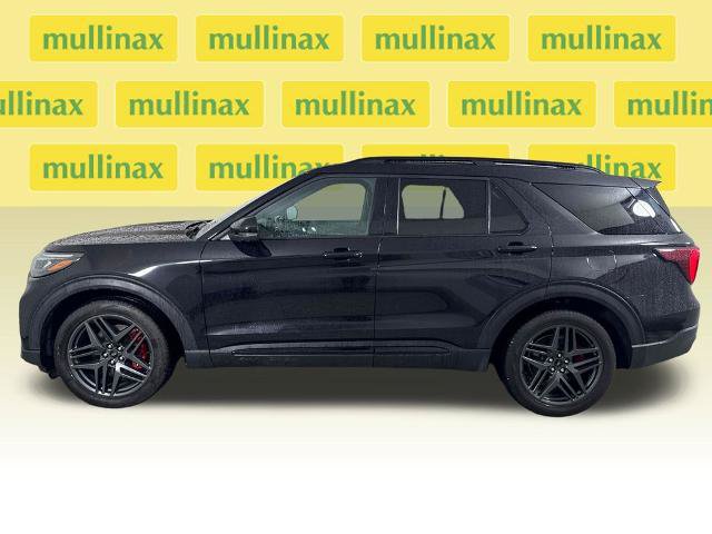 Certified 2025 Ford Explorer ST AWD/4WD image 8