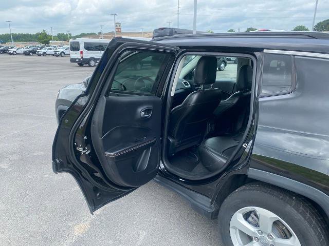 Used 2020 Jeep Compass Latitude FWD image 28