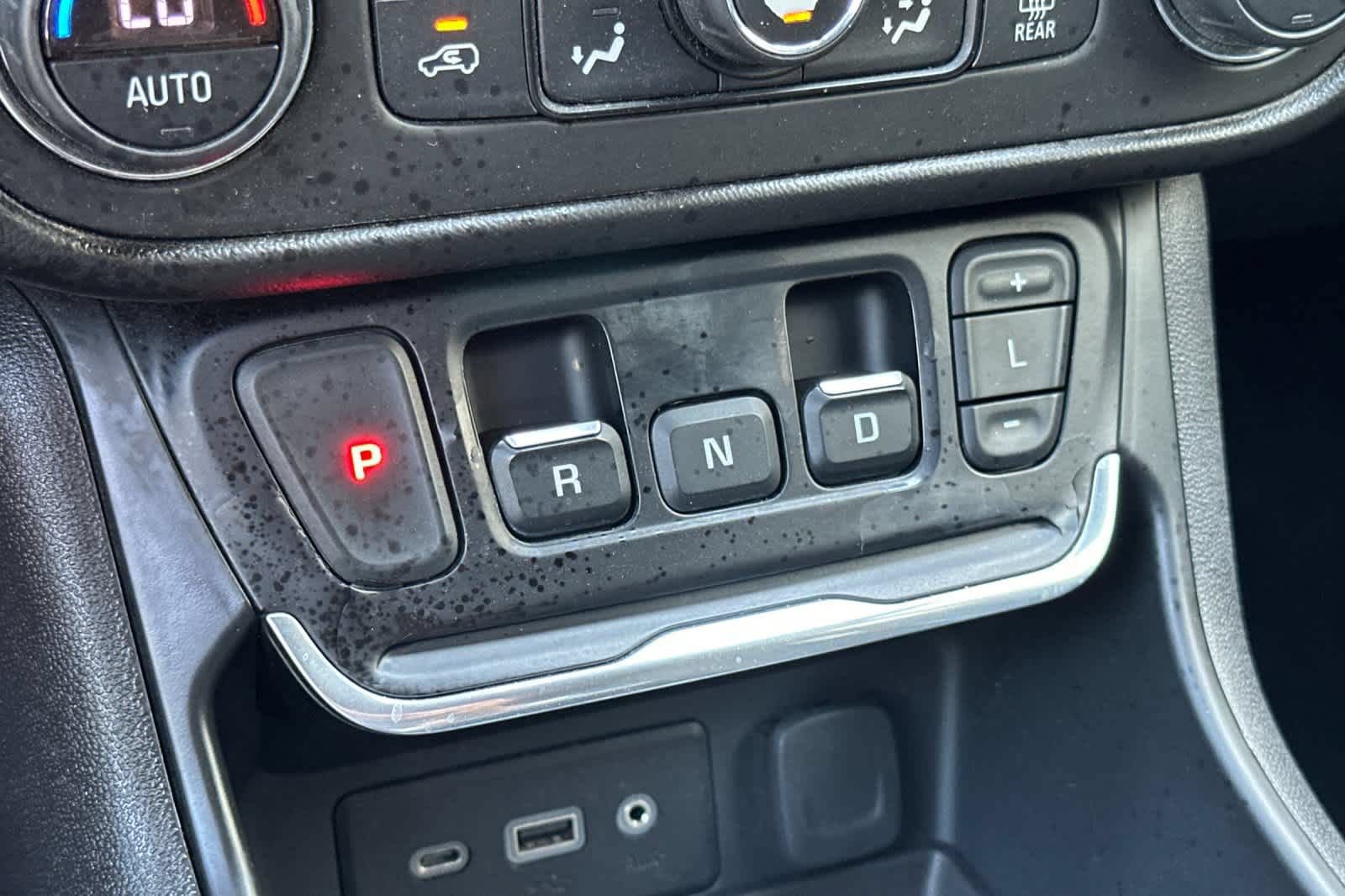 Used 2021 GMC Terrain SLE w/ Driver Convenience Package FWD image 22