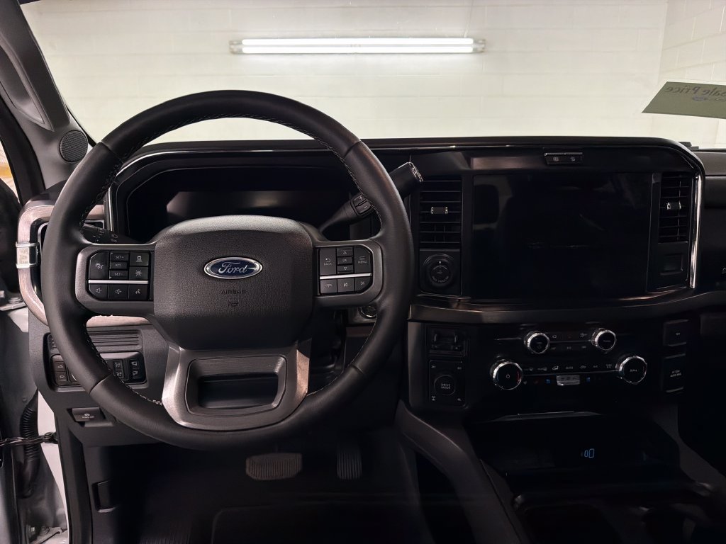 Certified 2026 Ford F350 Lariat w/ Lariat Ultimate Package AWD/4WD image 9