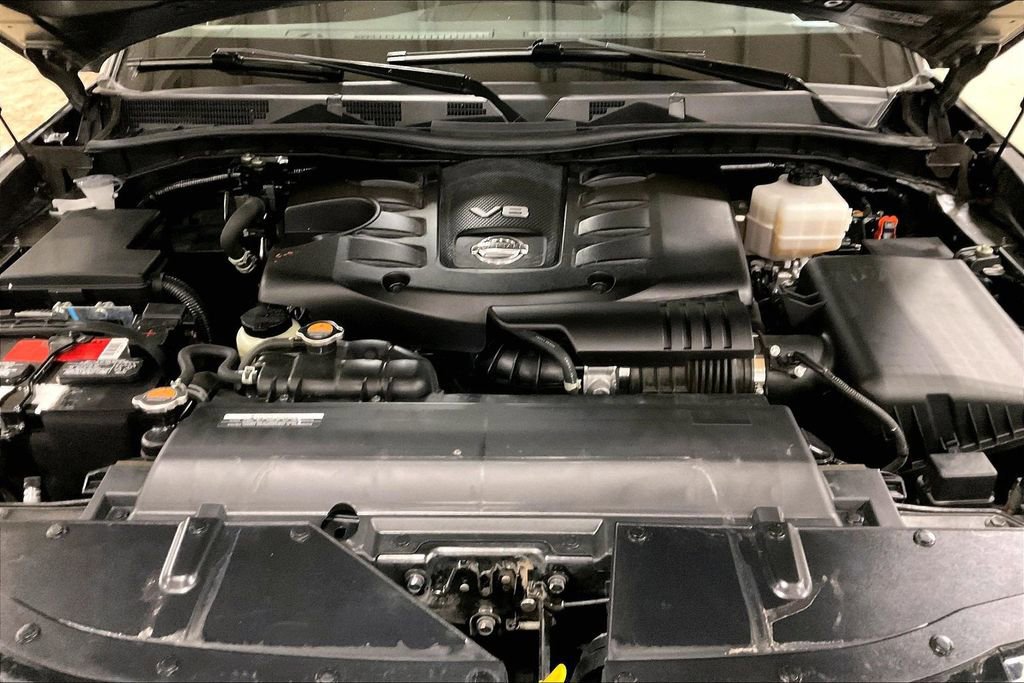 Used 2024 Nissan Armada SL image 12