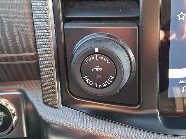 Certified 2022 Ford F150 Platinum w/ Equipment Group 701A High image 25