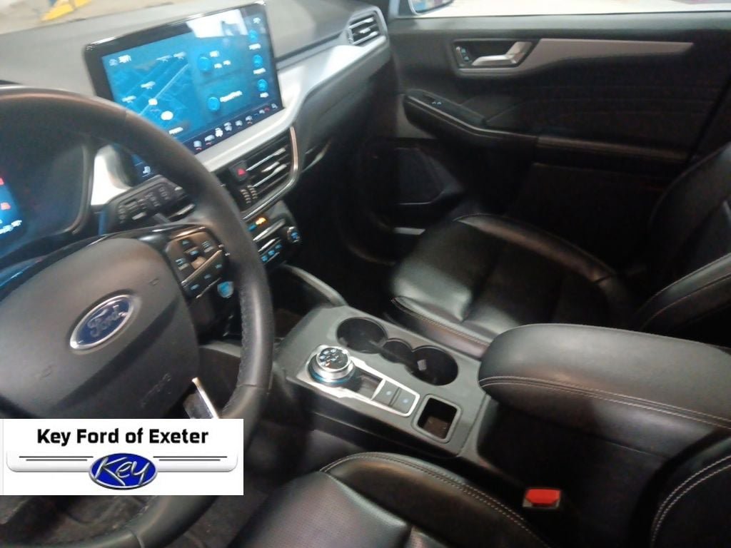 Certified 2024 Ford Escape Platinum AWD/4WD image 20