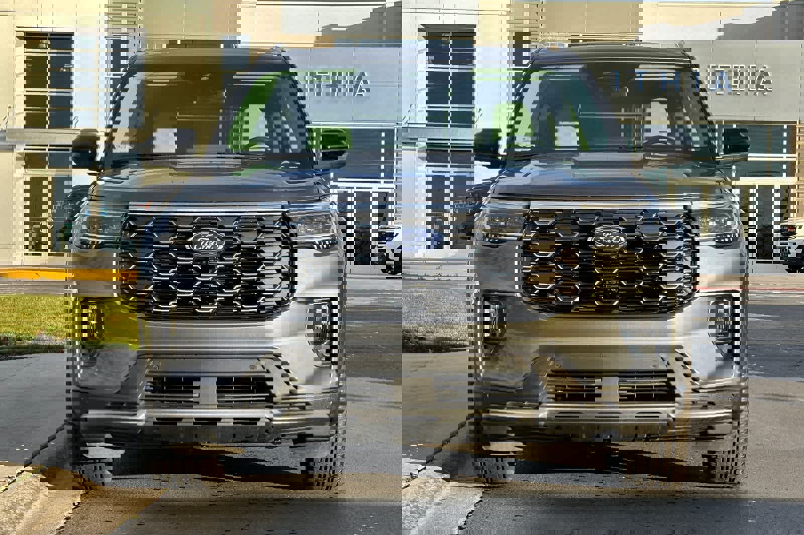 Certified 2025 Ford Explorer Platinum w/ Ultimate Package image 8