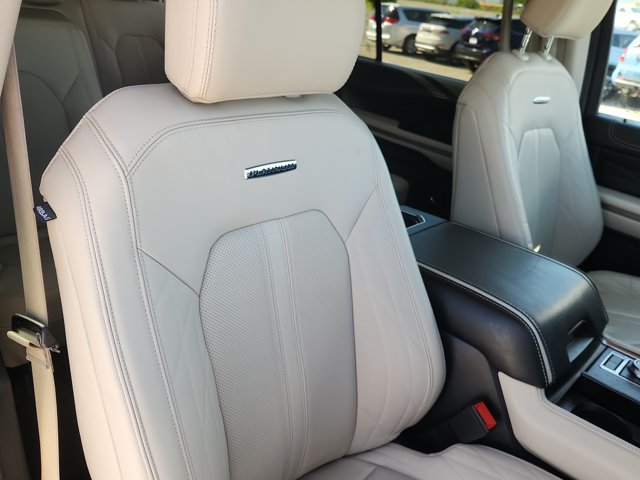 Certified 2024 Ford Expedition Max Platinum AWD/4WD image 20