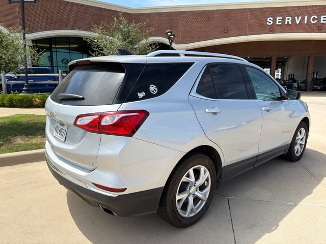Used 2020 Chevrolet Equinox LT FWD image 2