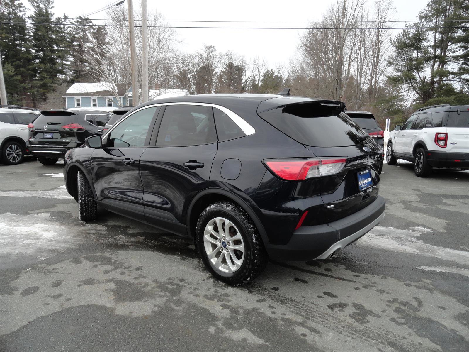 Certified 2021 Ford Escape SE image 7