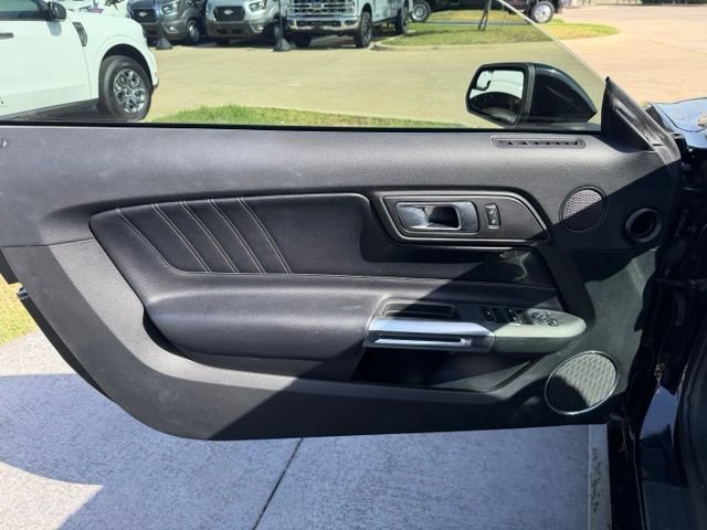 Certified 2020 Ford Mustang Premium RWD image 8