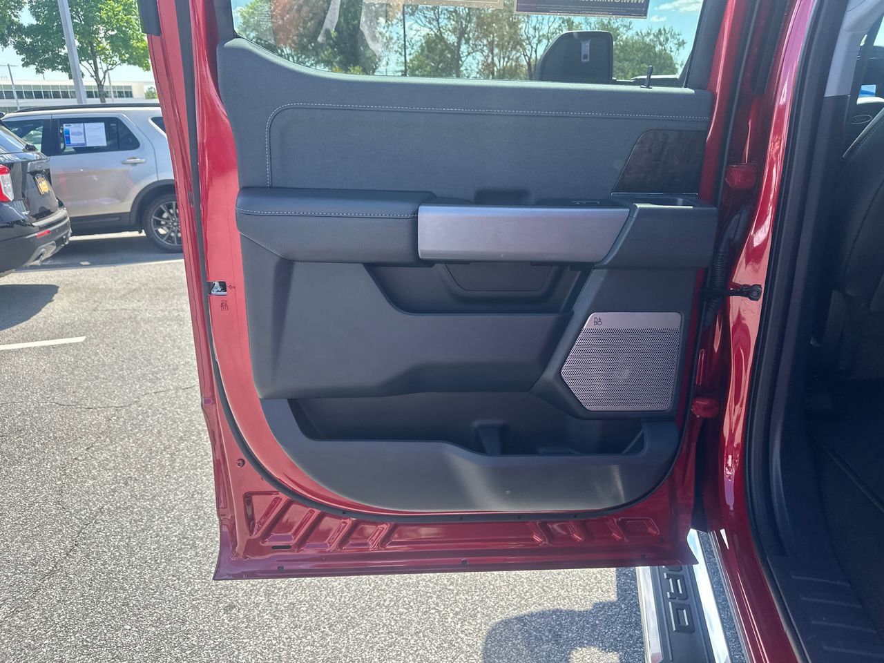 Certified 2024 Ford F350 Lariat w/ FX4 Off-Road Package image 23